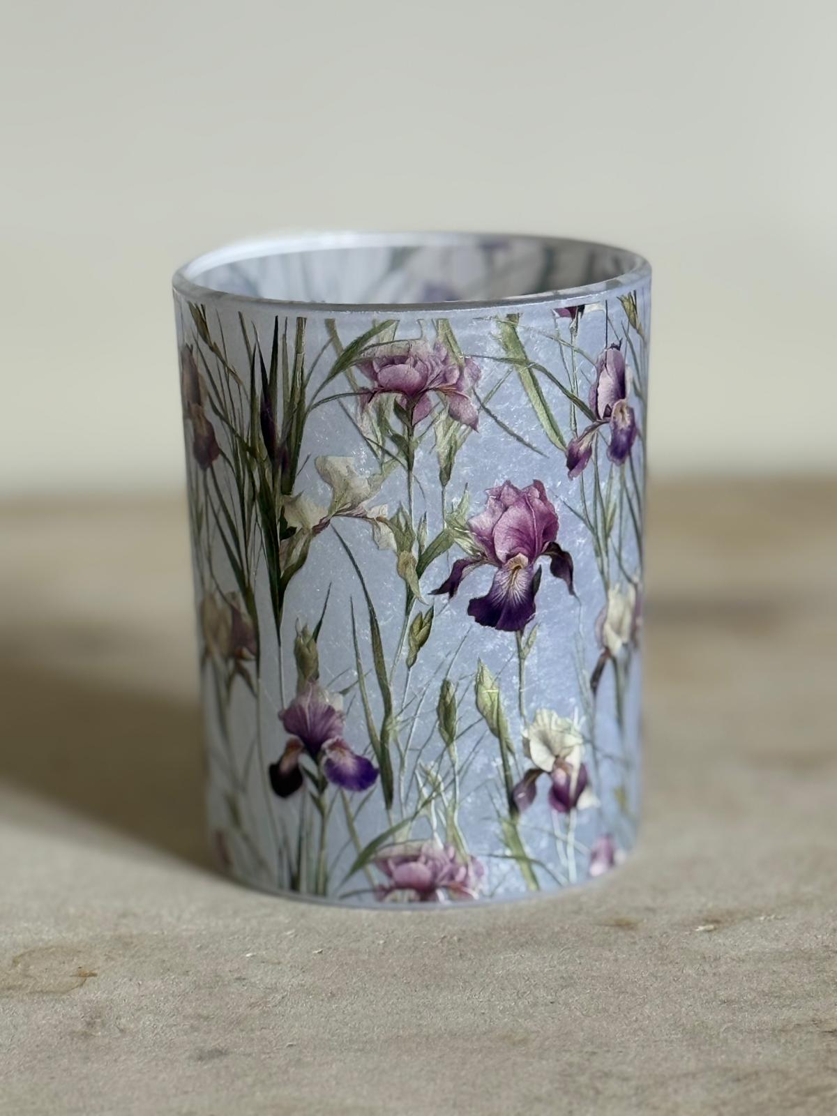 Ljuslykta Violet Iris – 10×12,5